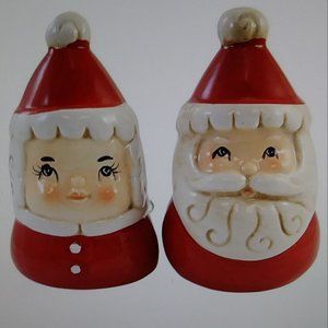 TRANSPAC Christmas Salt and Pepper Shakers